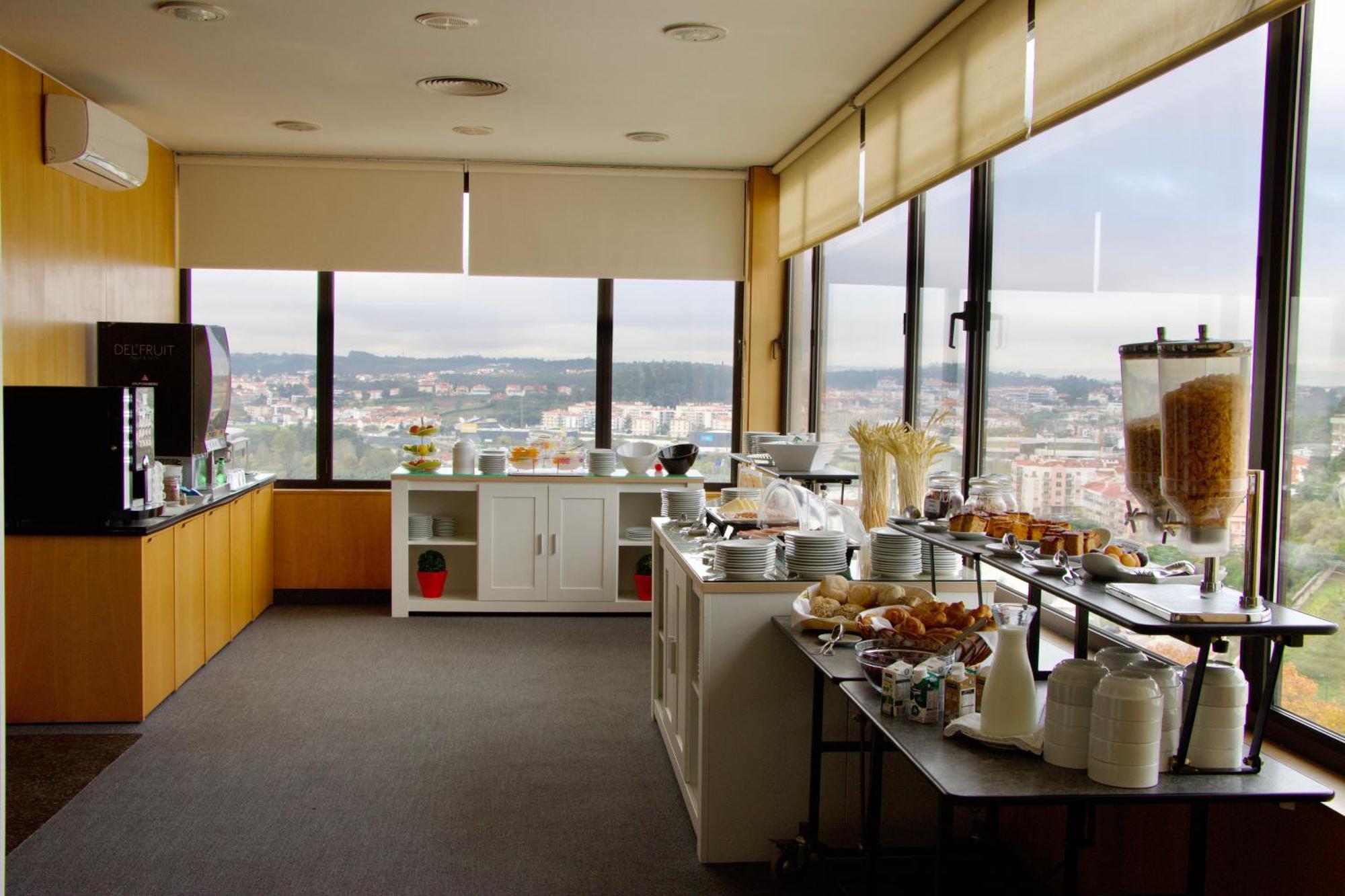 Hotel Eurosol Leiria & Jardim Luaran gambar