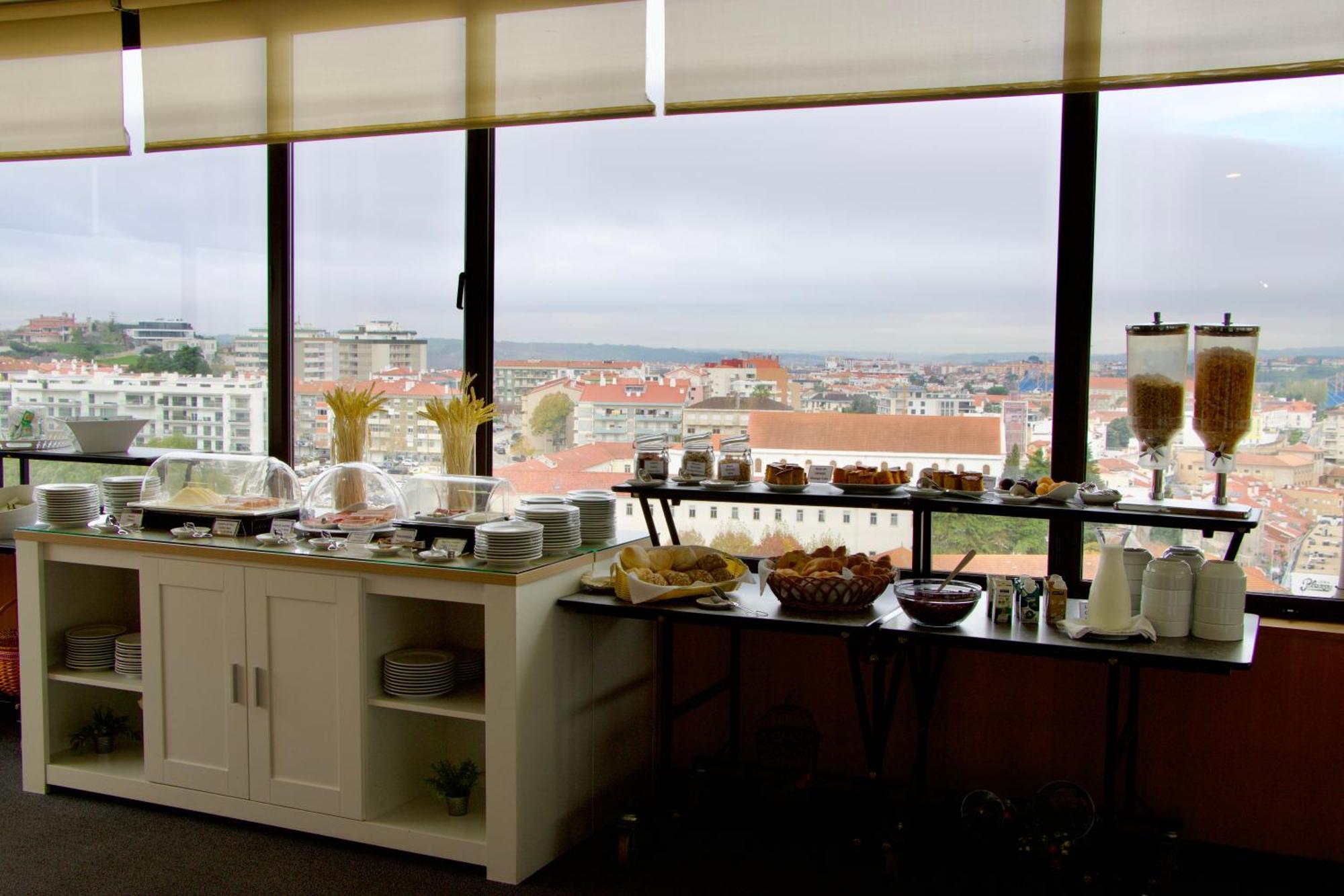 Hotel Eurosol Leiria & Jardim Luaran gambar